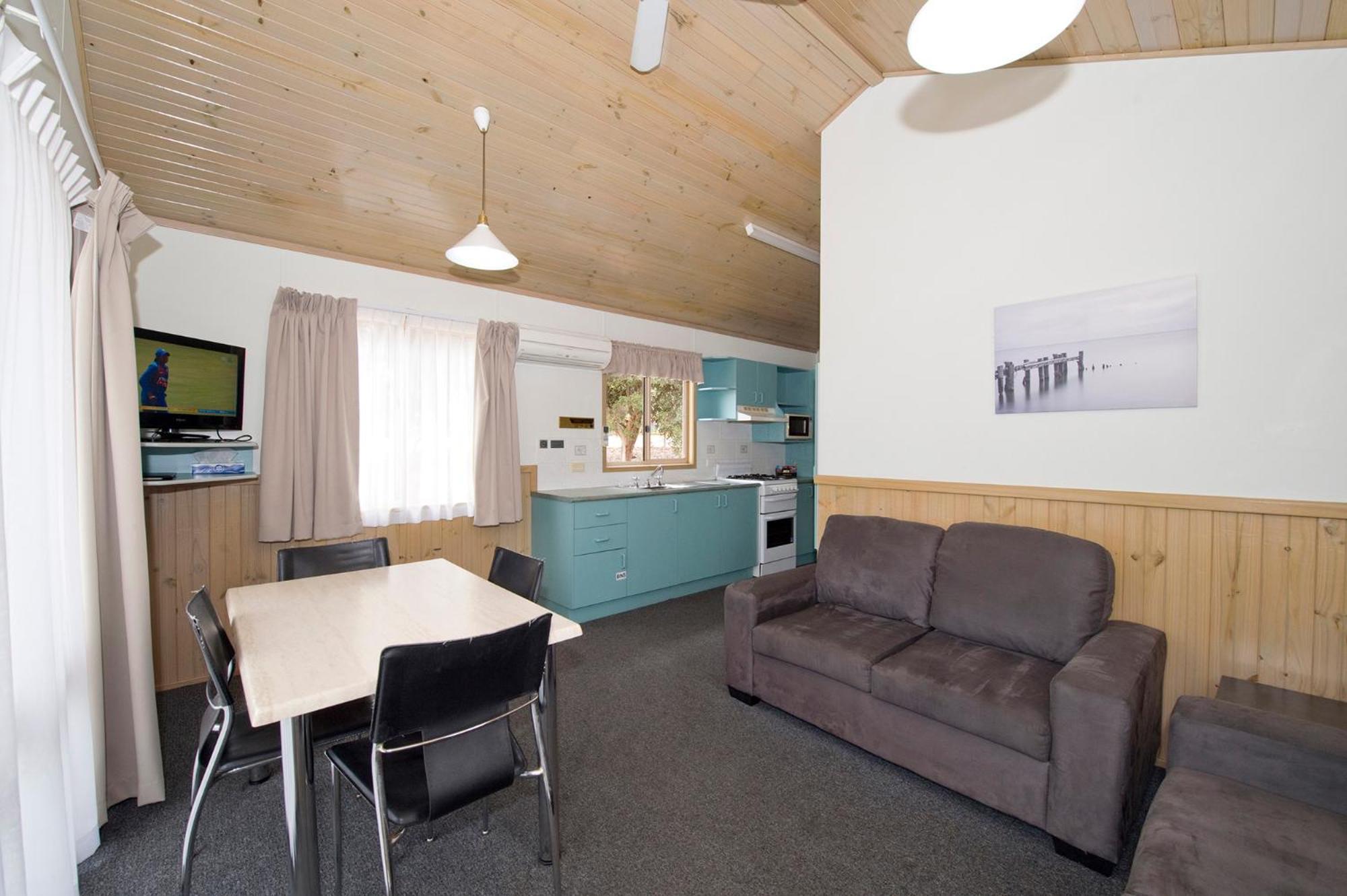 Big4 Port Hughes Holiday Park Room photo