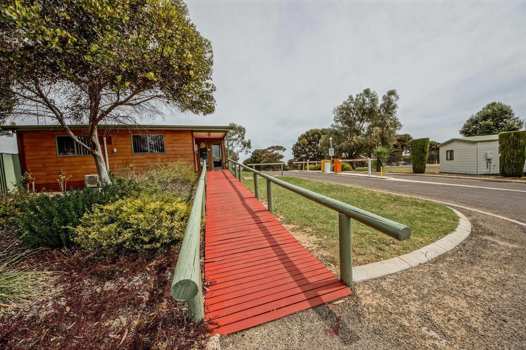 Big4 Port Hughes Holiday Park Exterior photo
